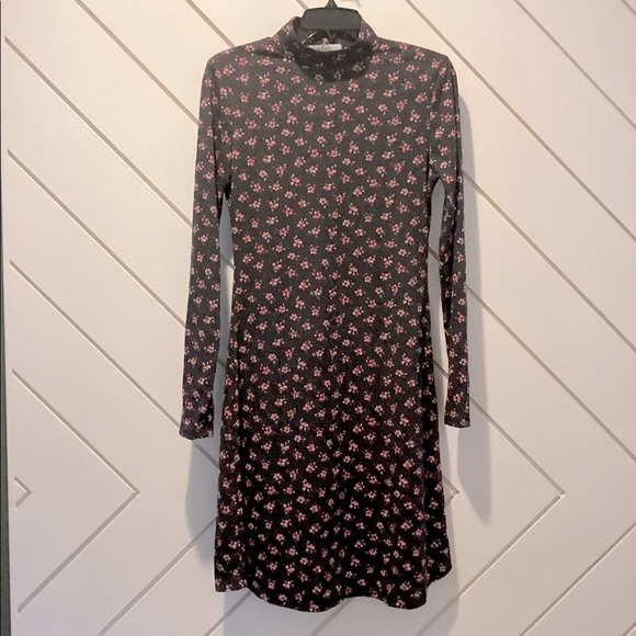 🆕 Velvet Torch Black and Pink Floral Dress. L. NWT💥💥 - Picture 2 of 3